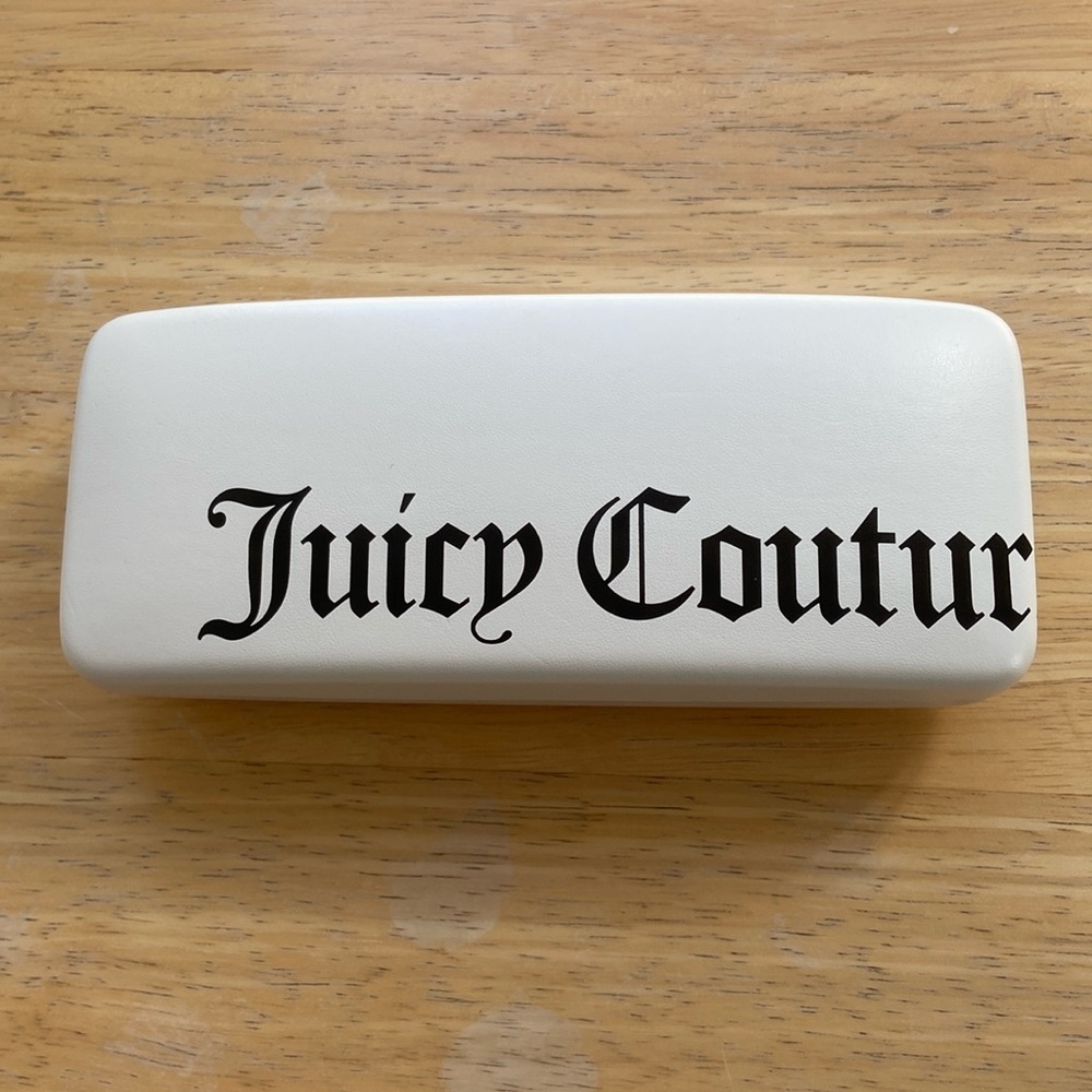New Juicy Couture hard shell glasses case with pink interior